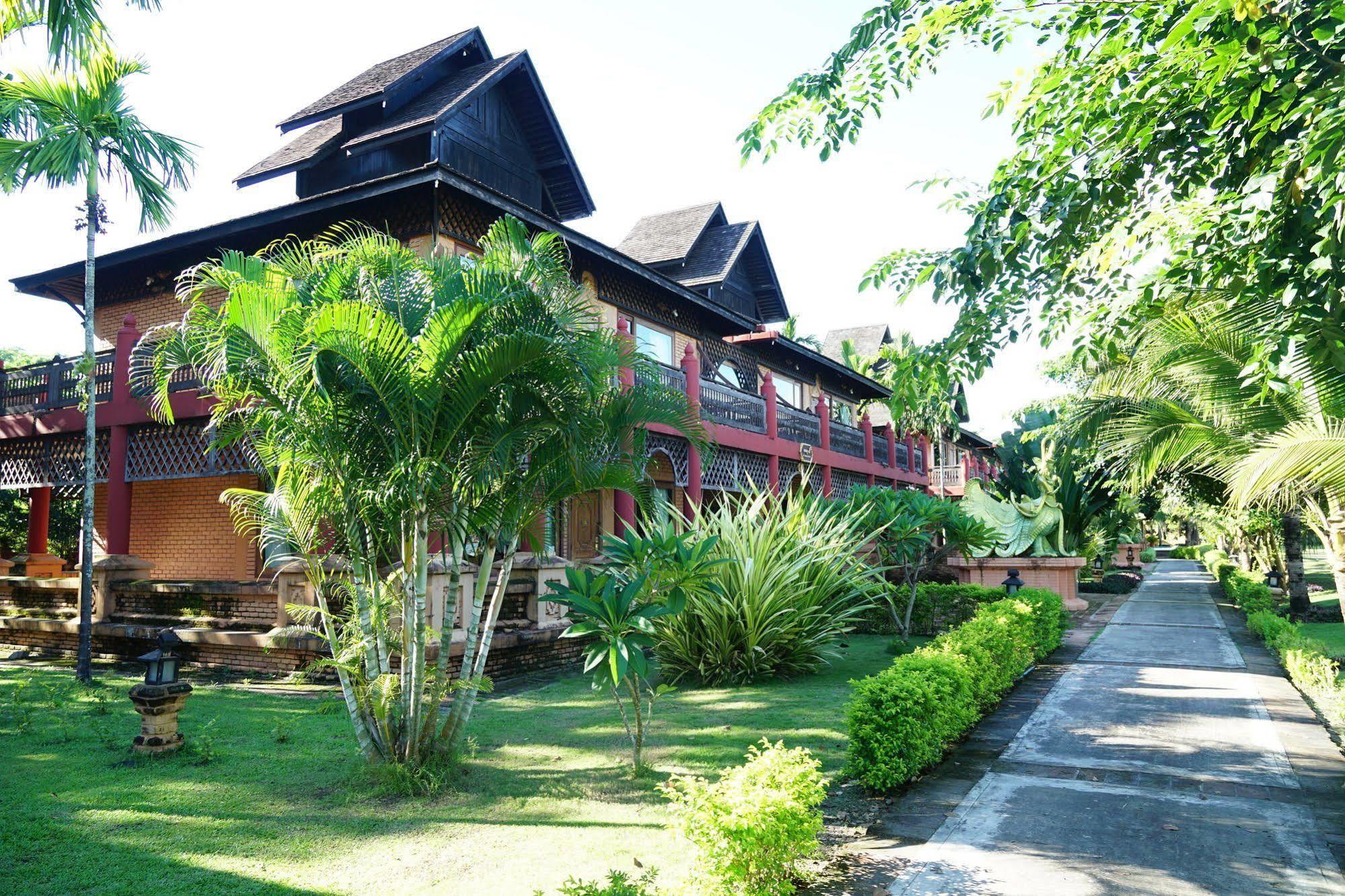 Kma Kaytumadi Hotel Taungoo Eksteriør bilde